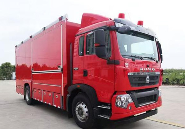 器材消防車(chē)