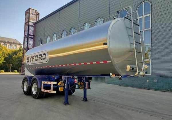 液態食品運輸半掛車